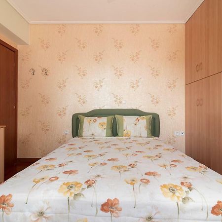 Apartmán Penthouse 5 Min From Airport And Sea Markópoulon Exteriér fotografie