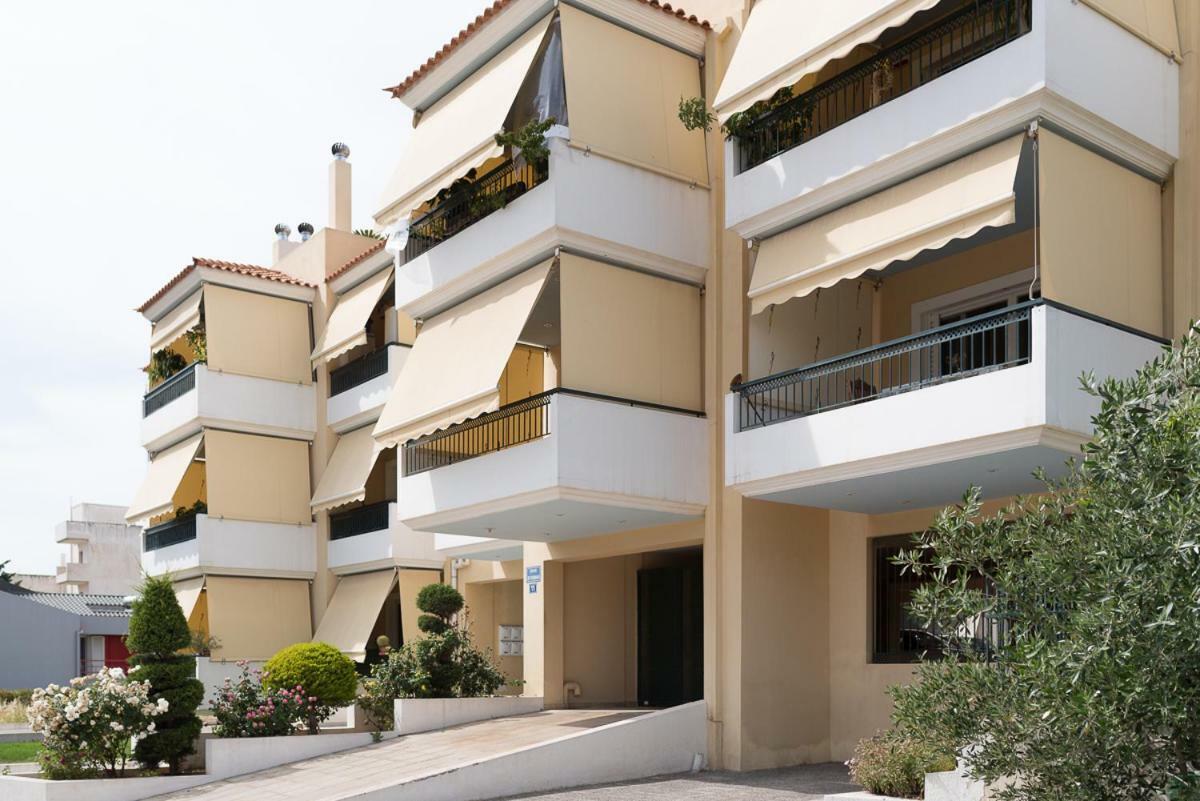Apartmán Penthouse 5 Min From Airport And Sea Markópoulon Exteriér fotografie